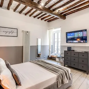 piazza-costaguti-apartment.it-romehotels.com/