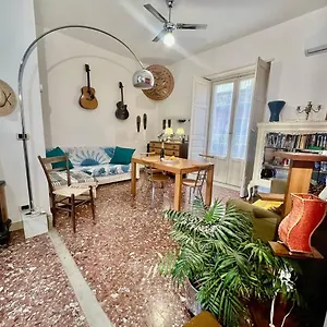 central-station-house-cettina.taorminaitalyhotels.com/